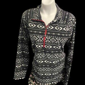 Eddie Bauer Black and White Patterned Sweater